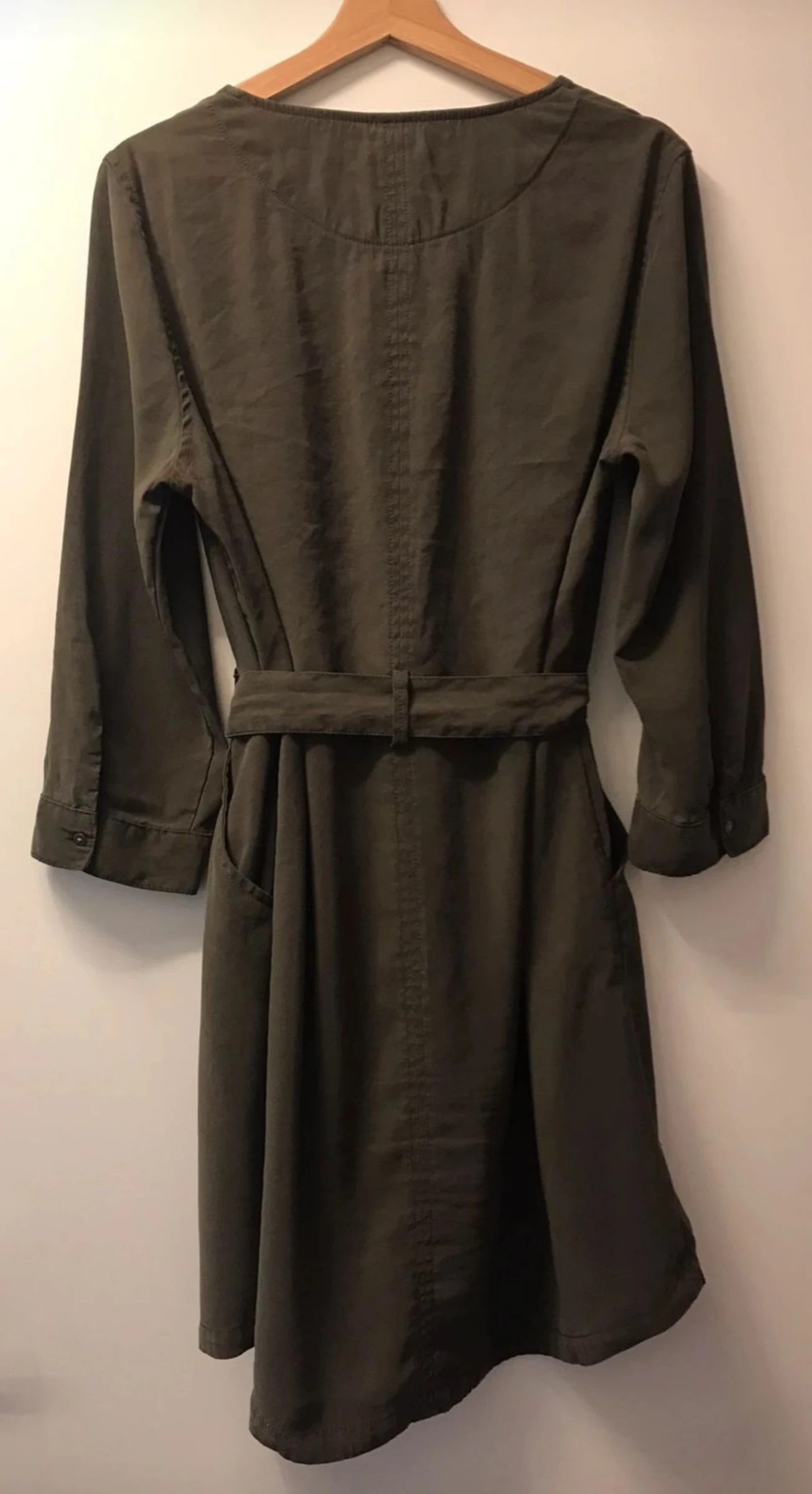 🌿 Vestido caqui ceñido – Talla M – Muy buen estado 🌿 – photo 5